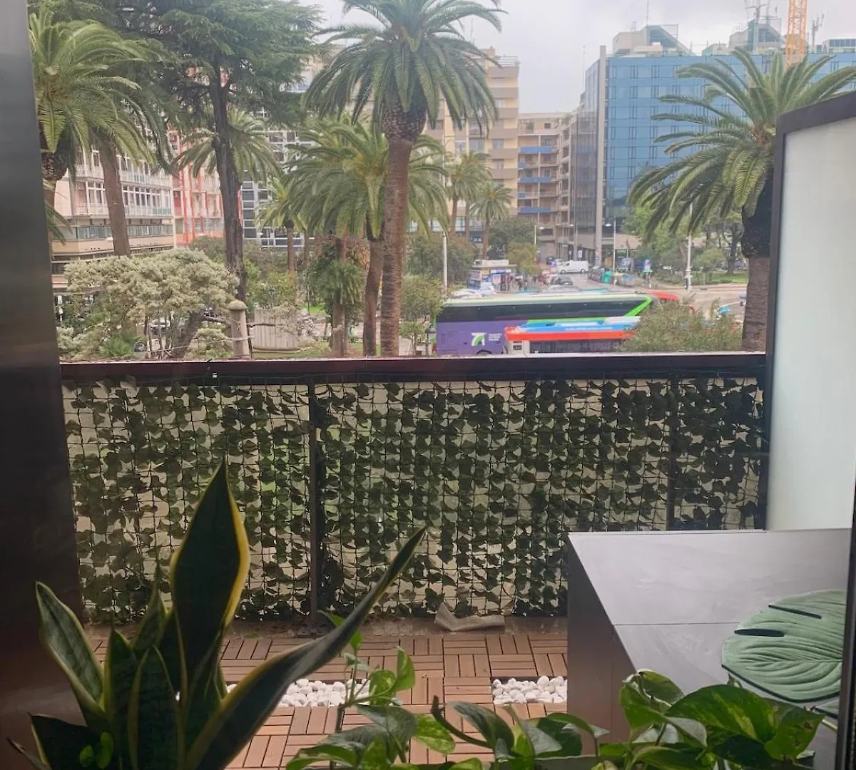 Elite Suite - Terrazzino Su Piazza Moro - Stazione Bari 0*,  Italy