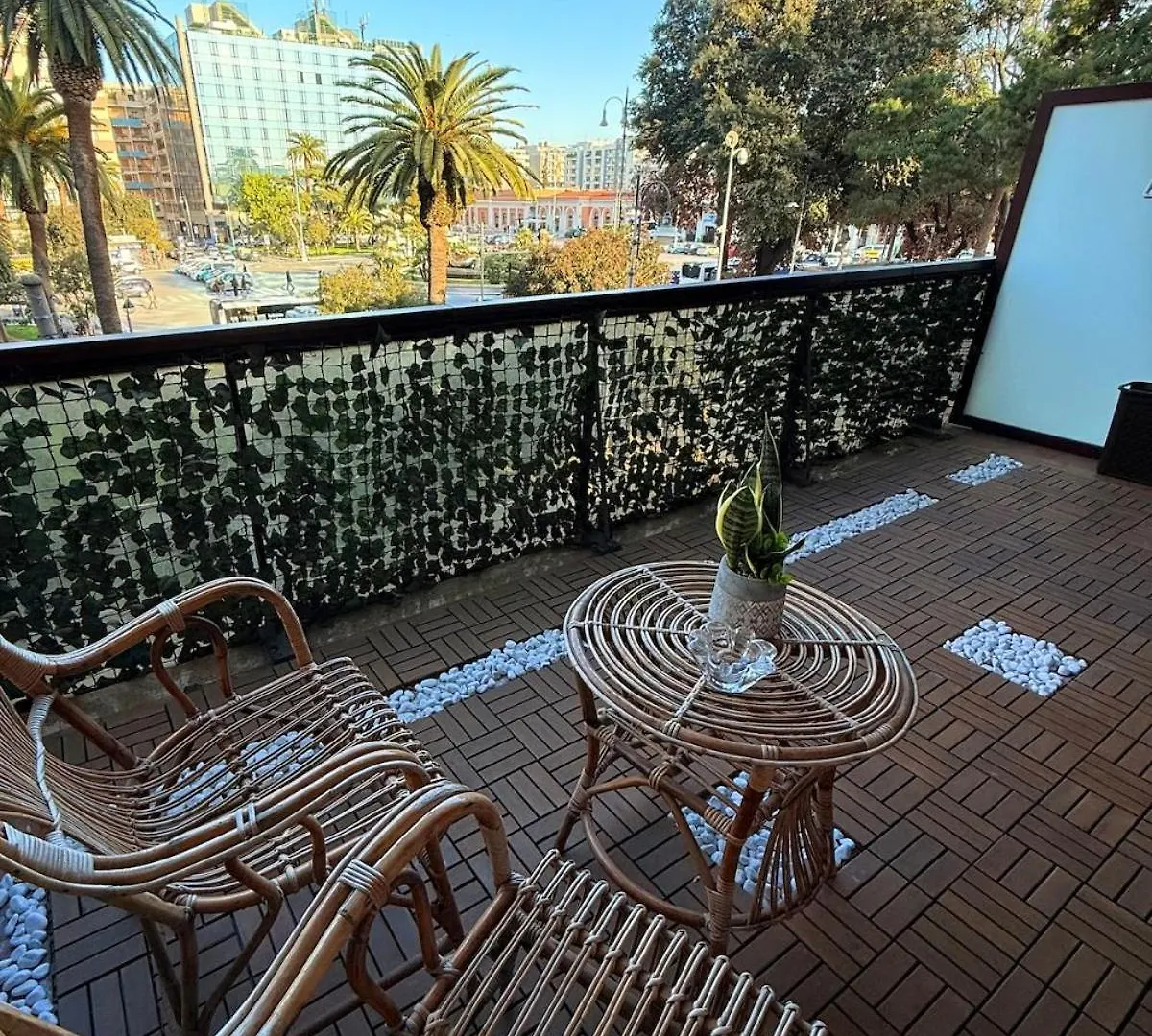 Elite Suite - Terrazzino Su Piazza Moro - Stazione location